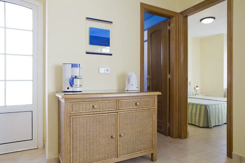 Apartamentos Livvo Coloradamar Playa Blanca  Playa Blanca (Lanzarote)