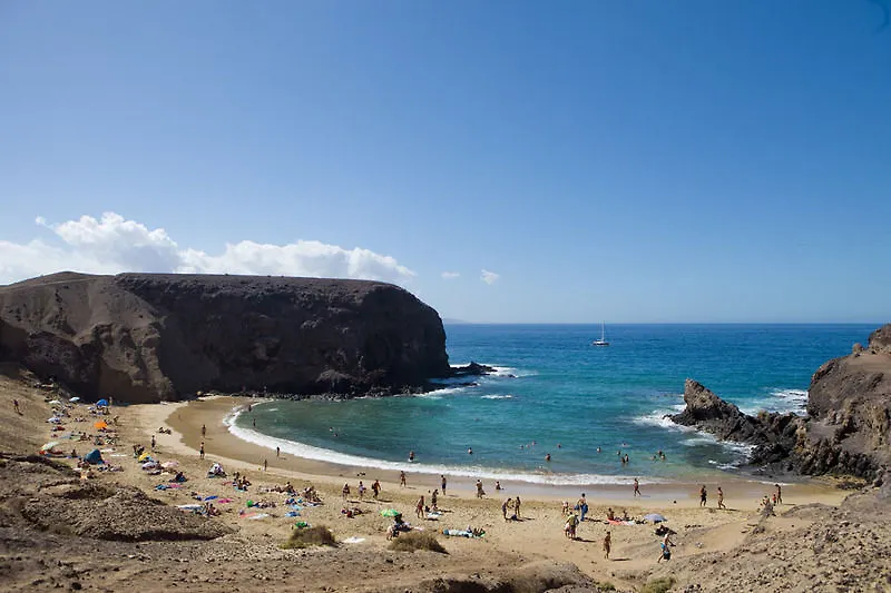 Apartamentos Livvo Coloradamar Playa Blanca  Aparthotel Playa Blanca (Lanzarote)