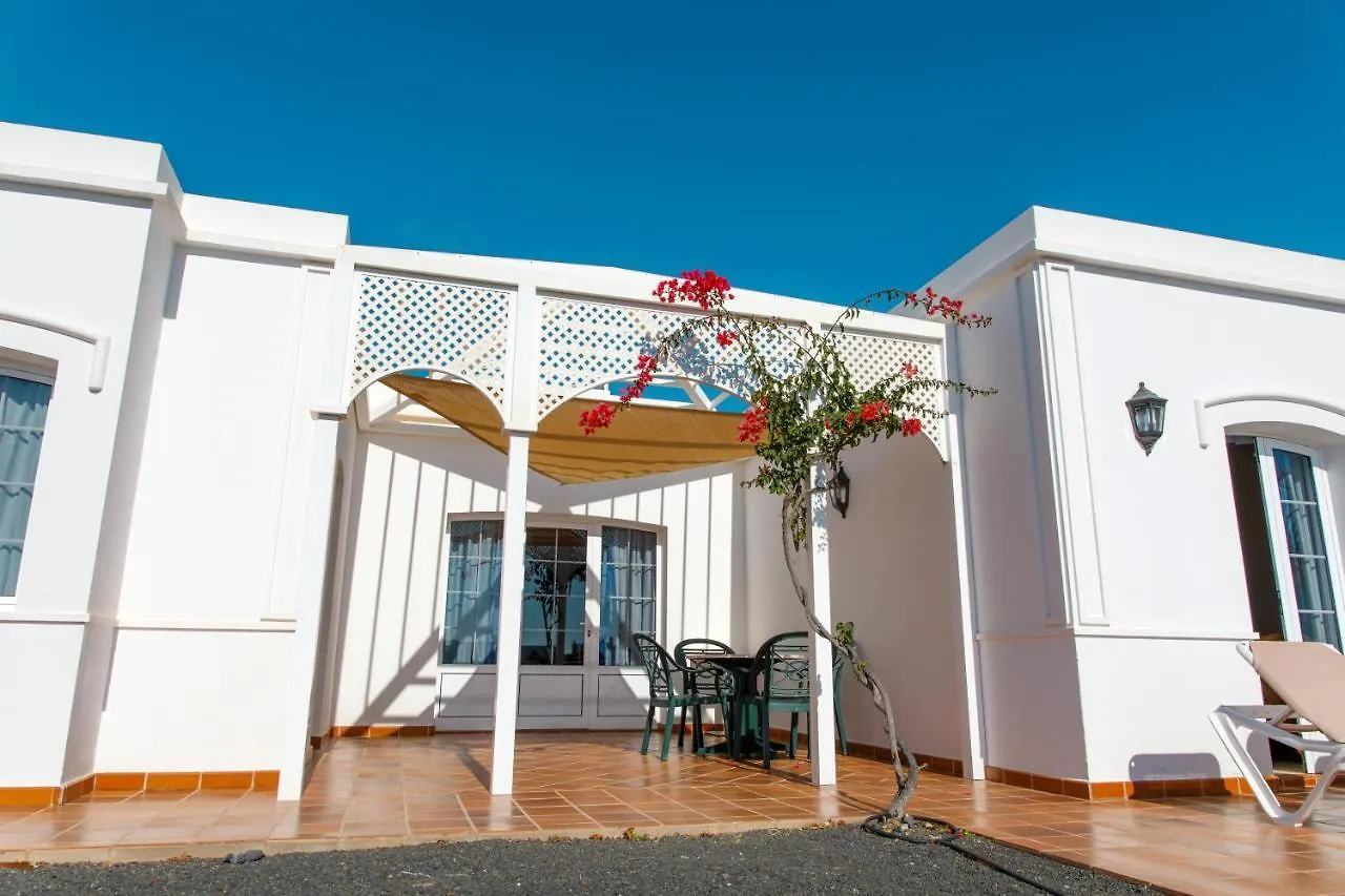 Aparthotel Apartamentos Livvo Coloradamar Playa Blanca