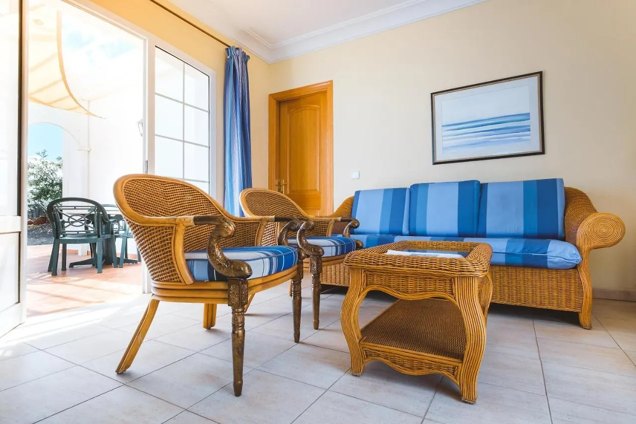 Apartamentos Livvo Coloradamar Playa Blanca  Playa Blanca (Lanzarote)