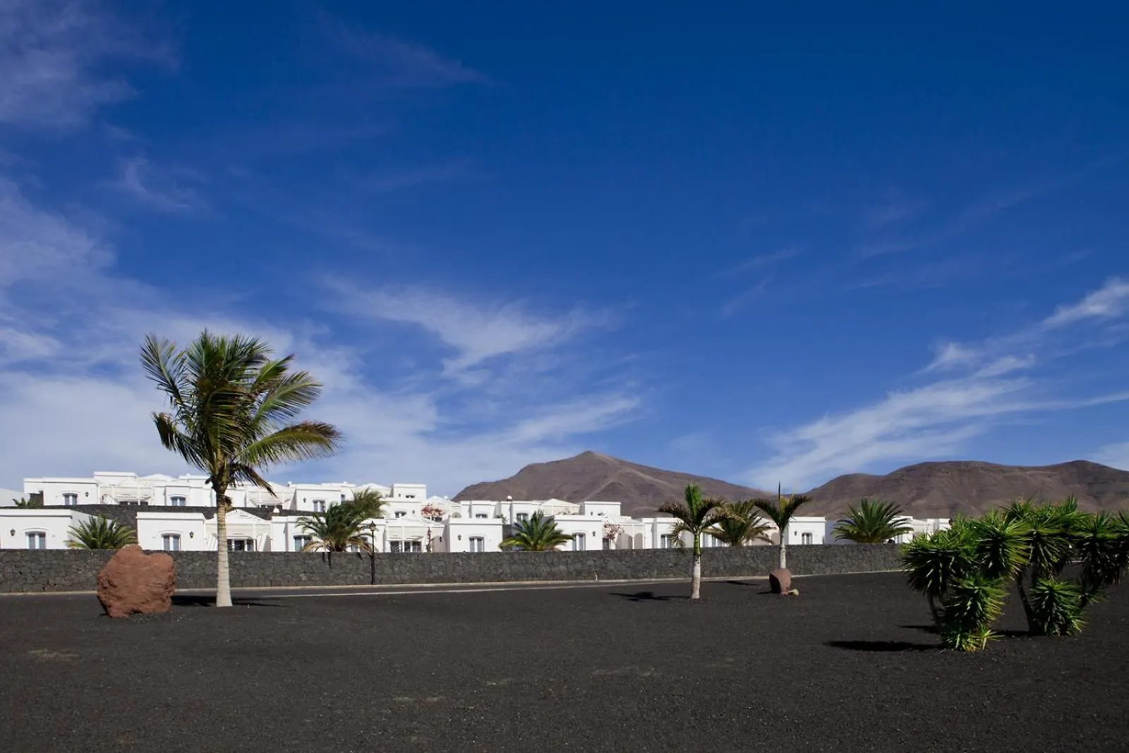 Apartamentos Livvo Coloradamar Playa Blanca  4*, Playa Blanca (Lanzarote) Spain